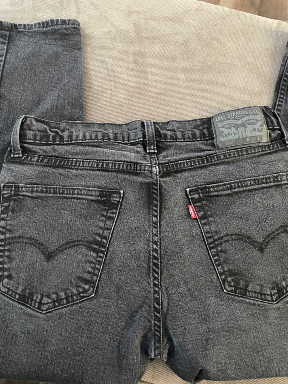 Levi’s 502 - Picture 4 of 5